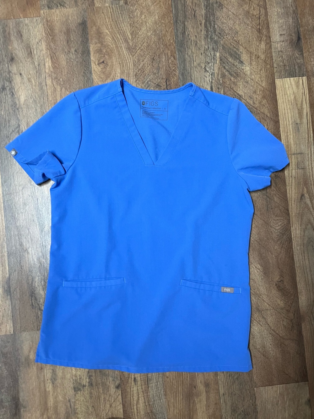 Ceil blue figs top